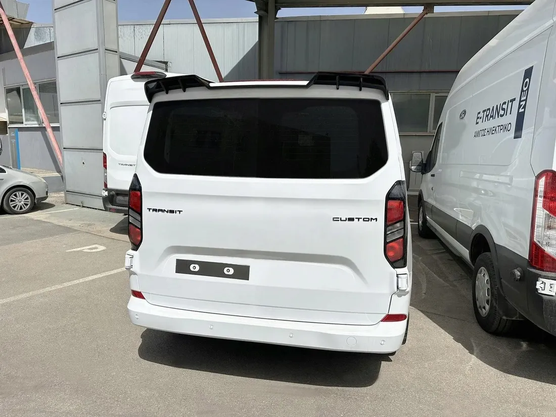 spojler-dachowy-do-ford-transit-custom-ii-2023-