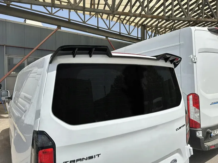 spojler-dachowy-do-ford-transit-custom-ii-2023-numer-katalogowy-czesci-md-wd-0057-001