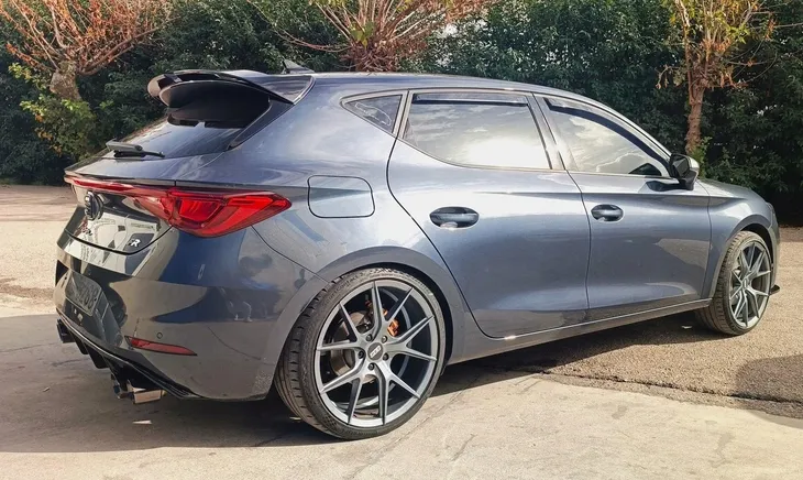 spojler-dachowy-tylny-lotka-do-cupra-leon-i-2021-hatchback-numer-katalogowy-czesci-md-wd-0050-002