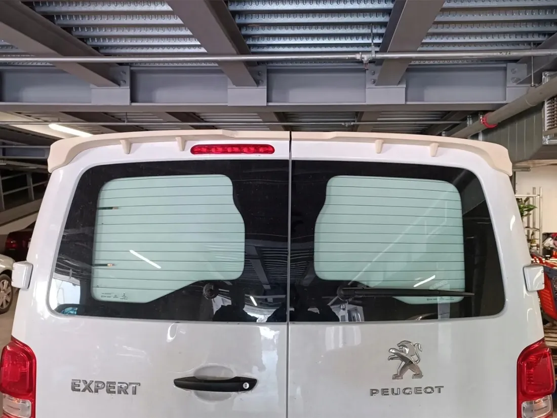 spojler-dachowy-do-citroen-jumpy-iii-2016-