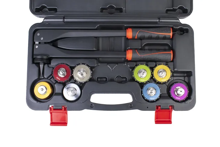 roztlaczarka-ekspander-do-rur-metrycznych-bd-13700-marka-black-diamond