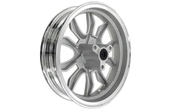 felga-przod-tres-producent-felg-moretti