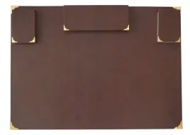 podklad-na-biurko-z-wyposazeniem-70x50-cm-brazowy
