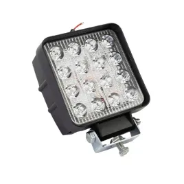 lampa-robocza-16-led-48w-12-36v-kwadratowa-mocne-swiatlo-flood-rozproszone