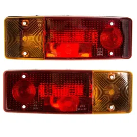 lampa-tylna-zespolona-lewa-i-prawa-was-do-ursus-c-360-c-385-c4011-sanok