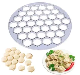 forma-do-pierogow-pieroznica-foremka-do-uszek-37-szt-wykrawacz-wykrojnik