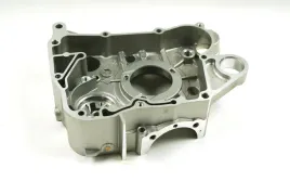 karter-silnika-prawy-do-skutera-b-max