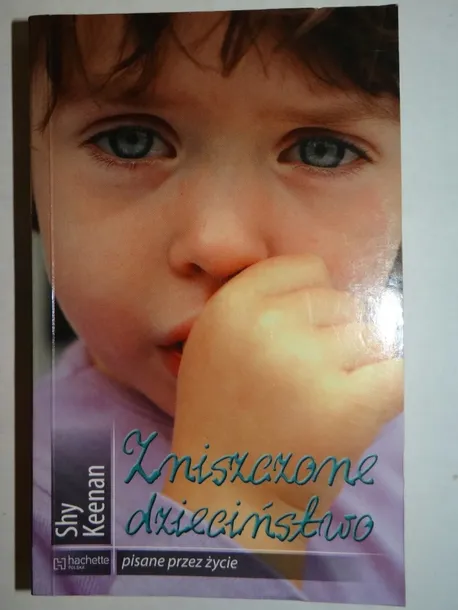 zniszczone-dziecinstwo-autor-shy-keenan