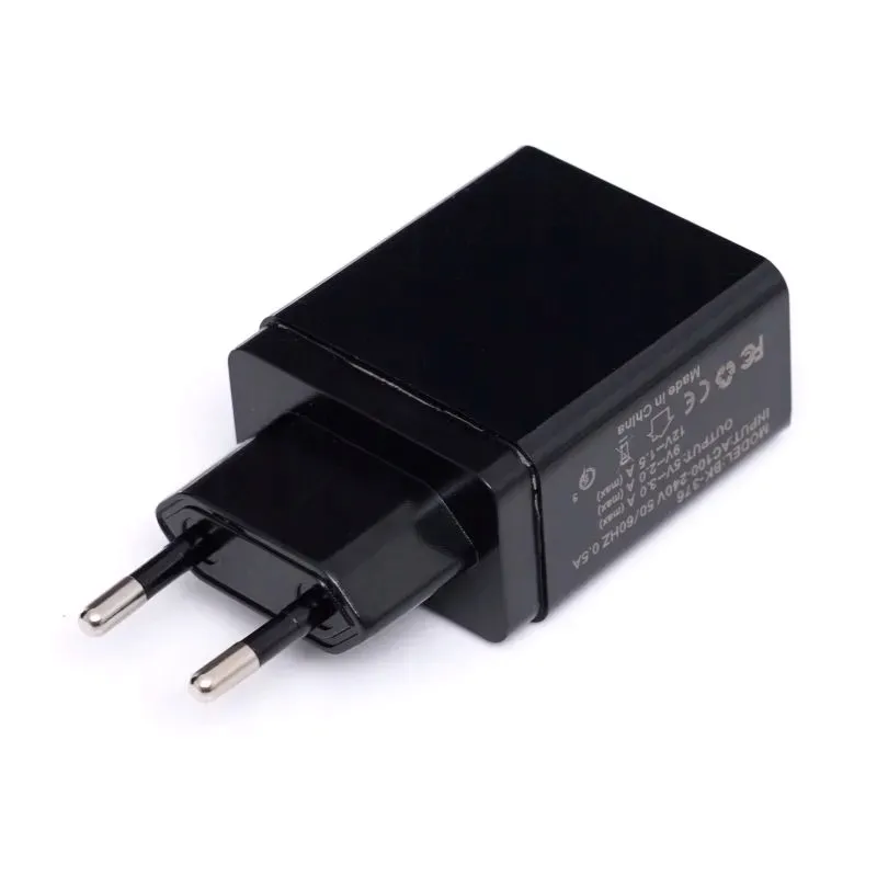 szybka-ladowarka-siec-quick-charge-3-0-4xusb-led