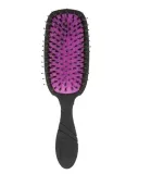 wet-brush-pro-shine-enhancer-black