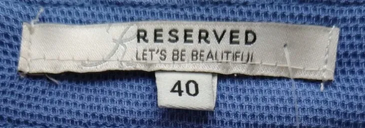 spodnica-niebieska-roz-40-reserved-fason-inny