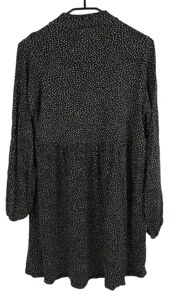sukienka-czarna-roz-m-pullandbear-rozmiar-m