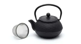 imbryk-zeliwny-do-herbaty-08-l-z-zaparzaczem-ze-stali-nierdzewnej-czarny