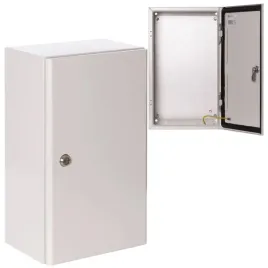 rozdzielnica-obudowa-hermetyczna-plyta-montazowa