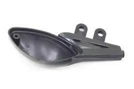 plastik-uchwyt-kierunkowskaz-gy6-przedni-prawy-benzer-colorado