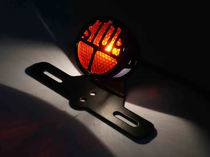 lampa-tyl-ftc-3027-zarowka-waga-z-opakowaniem-2-kg