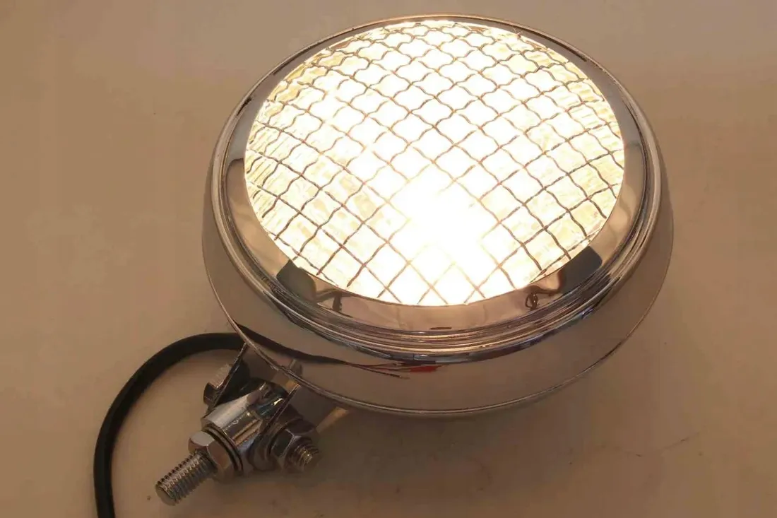 lampa-przod-ftc-1037-stan-nowy