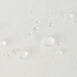 elegancki-obrus-plamoodporny-bialy-140x300cm-brzegi-chmurka-ultrasoniczna