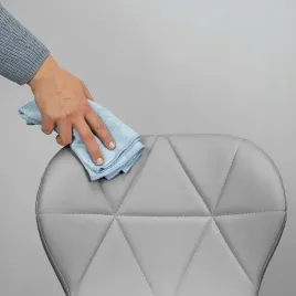 fotel-biurowy-obrotowe-krzeslo-biurowe-z-ekoskory-szare-pikowane-wygodne