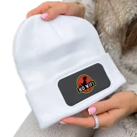 czapka-jesienna-bawelniana-zimowa-biala-beanie-no-wifi-na-prezent-wzory