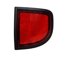 odblask-tylny-prawy-l200-2-5-did-kb4-8355a016