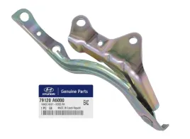 zawias-maski-prawy-hyundai-i30-2011-17-79120-a6000-79120a6000-oryginal