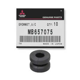 izolator-gumka-intercoolera-pajero-iv-3-2did-l200-kb4-pajero-sport-mb657075