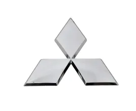 znaczek-mitsubishi-na-zderzak-atrape-pajero-sport-l200-mn146018-oryginal