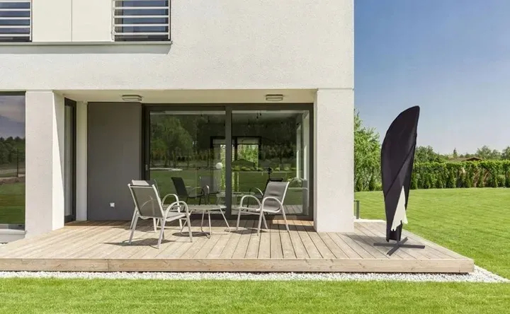 pokrowiec-na-parasol-ogrodowy-plazowy-oslona-ochronna-futeral-z-zamkiem-styl-inny