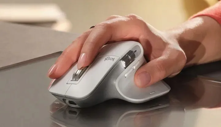 mysz-logitech-mx-master-3s-universal-pale-grey-uklad-klawiatury-us-international-qwerty