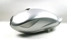 zbiornik-paliwa-srebrny-do-motoroweru-patrol