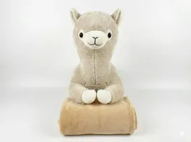 bezowa-alpaka-2w1-z-kocykiem-pluszak-przytulanka-i-poduszka-dla-dzieci