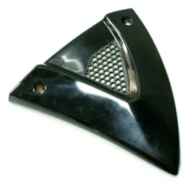 oslona-prawa-plastik-przy-silniku-bad-boy-czarna