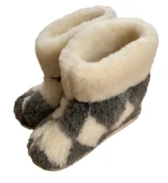 goralskie-kapcie-pantofle-bambosze-welna-43-44