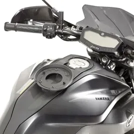 mocowanie-tanklock-givi-bf36-na-bak-motocykla-do-yamaha-mt-07-18-20