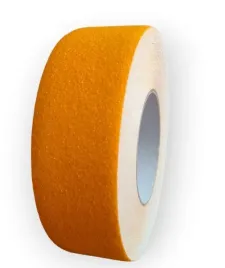 tasma-antyposlizgowa-zolta-50mm-18m-na-schody