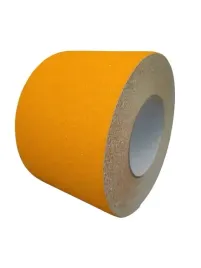 tasma-antyposlizgowa-zolta-100mm-18m-10cm-schody