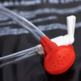 prysznic-solarny-turystyczny-namiot-kempingowy-polowy-20l-przenosny-czarny