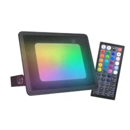 naswietlacz-lampa-led-50w-rgb-kolorowe-podswietlenie-elewacji-drzew-roslin