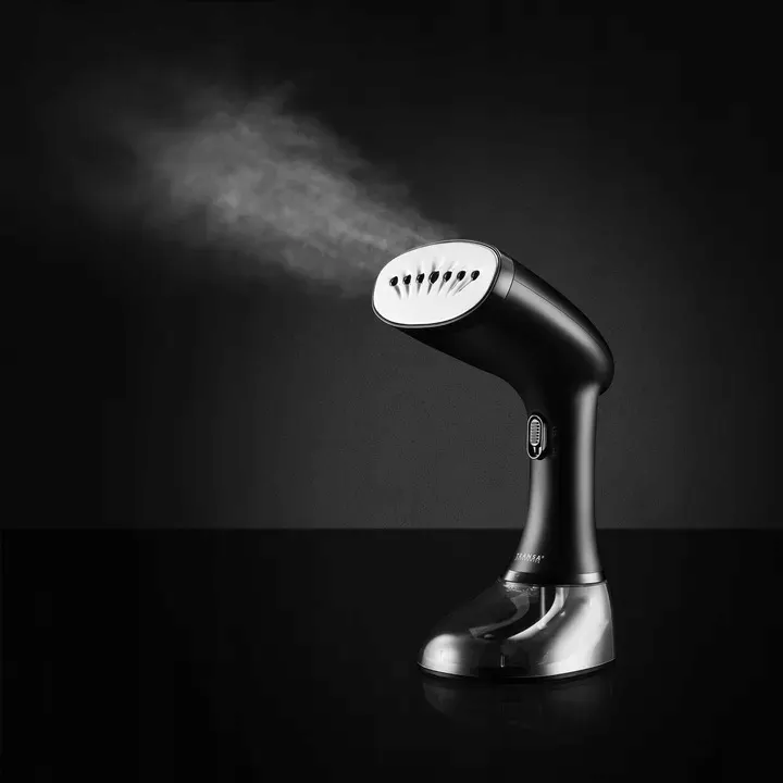 parownica-do-ubran-zelazko-parowe-regulacja-pary-7-dysz-czarna-380ml-2000w