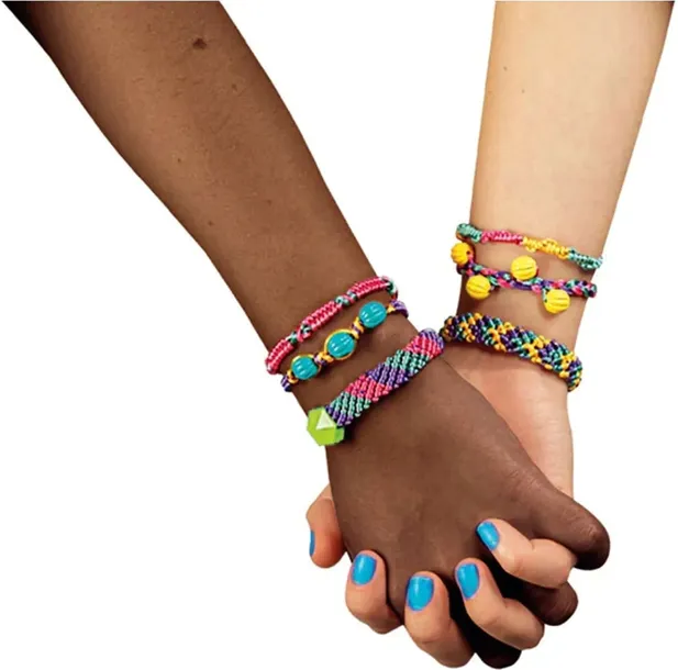 bransoletki-przyjazni-crazy-chic-clementoni-wiek-dziecka-7-lat