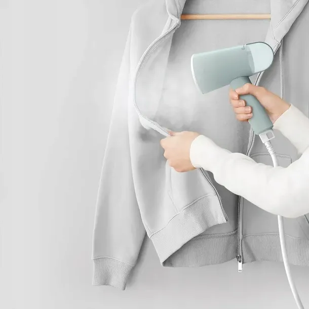 steamer-do-ubran-parownica-reczna-tefal-origin-dt1034-1200w-mocna-skladana-cechy-dodatkowe-blyskawiczne-nagrzewanie-w-25-sekund-wyjmowany-zbiornik-na-wode-efektowny-design-wygodne-uzytkowanie-haczyk-dla-latwego-przechowywania