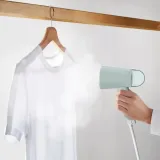 steamer-do-ubran-parownica-reczna-tefal-origin-dt1034-1200w-mocna-skladana-zalaczone-wyposazenie-woreczek-do-przechowywania