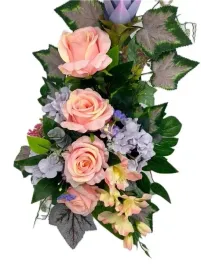 wiazanka-stroik-kompozycja-na-grob-cmentarz-sztuczne-kwiaty