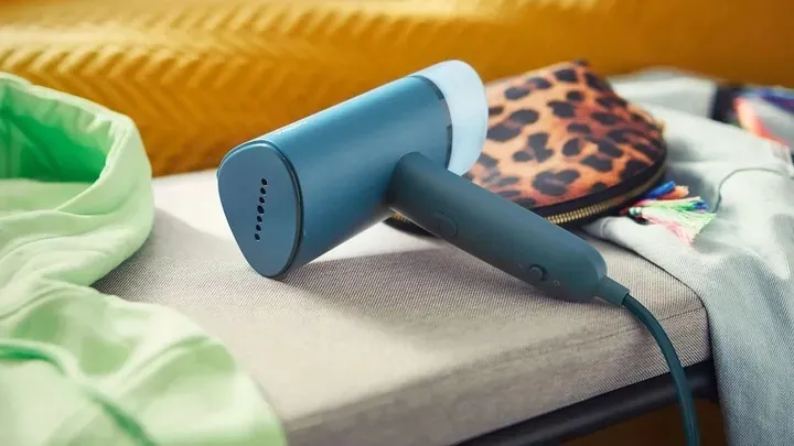 parownica-do-ubran-philips-sth3000-20-series-3000