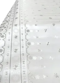 obrus-cerata-biala-srebrne-kwiatki-wzor-gruba-na-metry