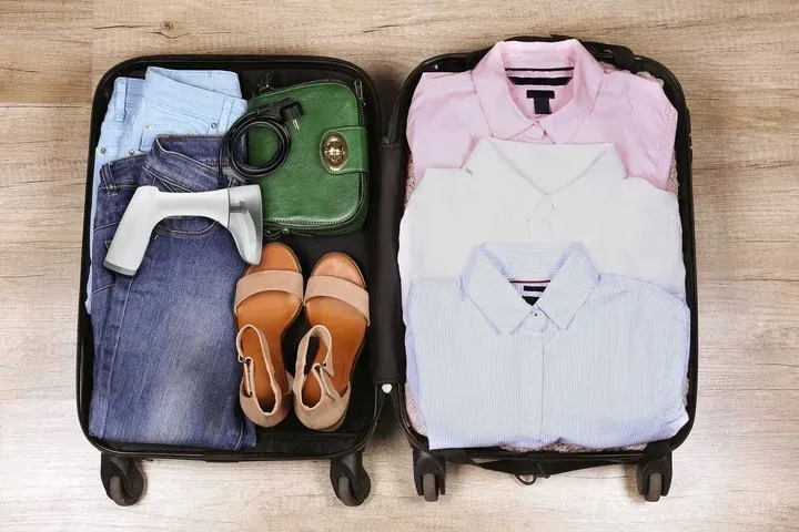 parownica-do-ubran-zelazko-parowe-regulacja-pary-7-dysz-biala-380ml-2000w