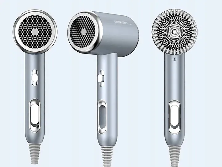 suszarka-do-wlosow-turystyczna-mala-mocna