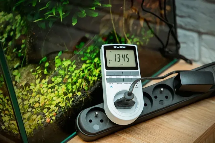 programator-czasowy-timer-cyfrowy-lcd-wylacznik-kod-producenta-brak-informacji