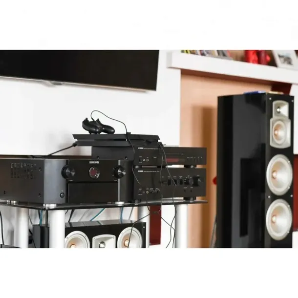 sofabaton-u2-uniwersalny-pilot-programowalny-oled-model-brak-informacji